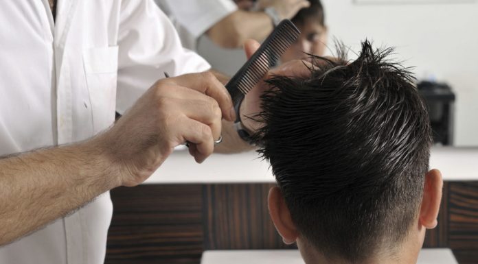 Где лучше делать стрижку машинкой? Где лучше делать стрижку машинкой?