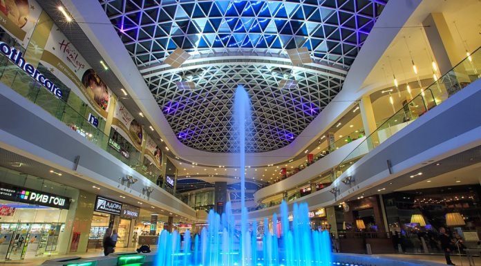 Торгово-развлекательный центр в Сочи Торгово-развлекательный центр в Сочи