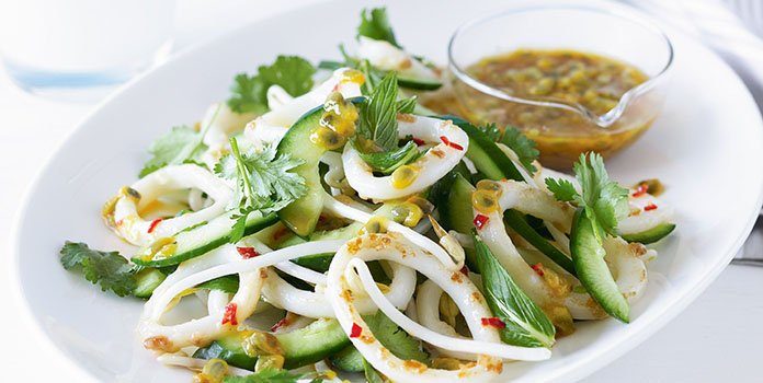 Самый вкусный салат с кальмарами: пошаговые рецепты блюд с фото и видео