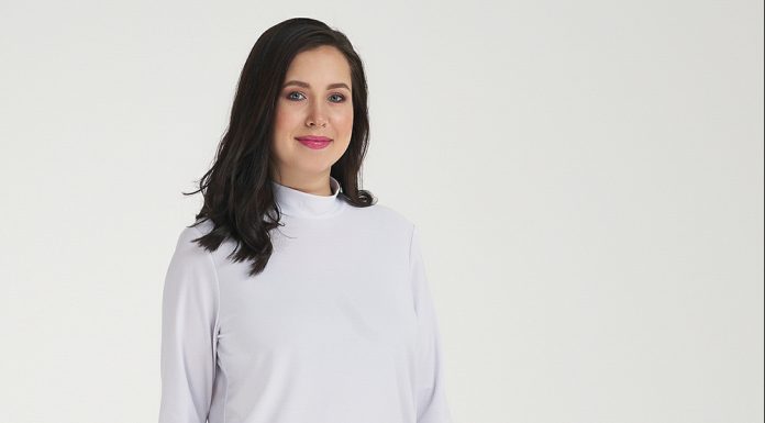 Виды водолазок и с чем их носят?