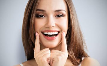 Отбеливание зубов в домашних условиях