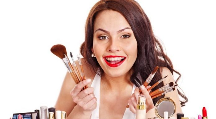 Где найти товары для маникюра, педикюра и другую косметику?