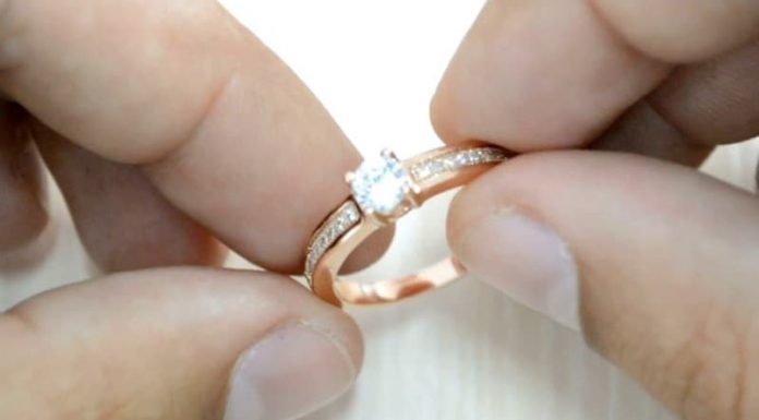 Преимущества колец из медицинского золота