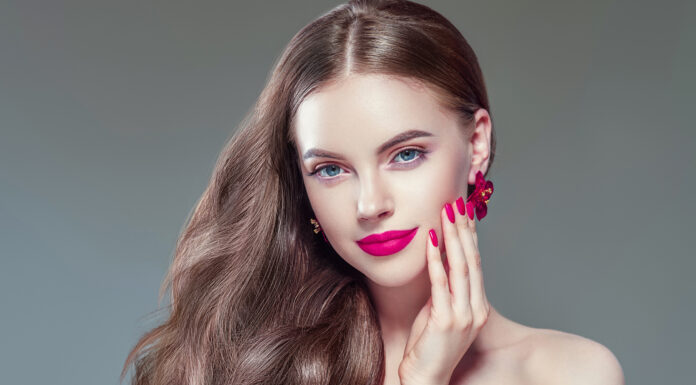 Что входит в мини-набор декоративной косметики Mary Kay