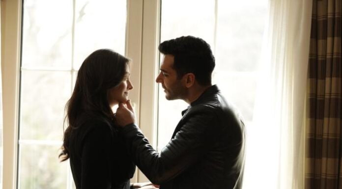 Любовь, сжигающая сердца в драме «Рамо»