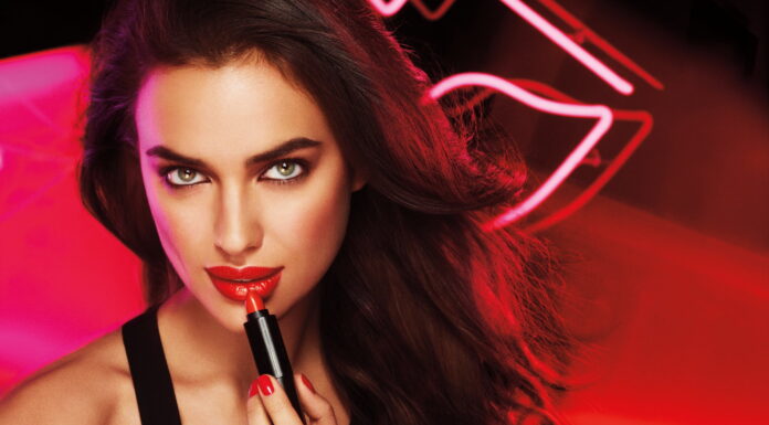 Стоит ли заказывать косметику и парфюмерию Avon: что это, описание компании, ассортимент, особенности и плюсы компании