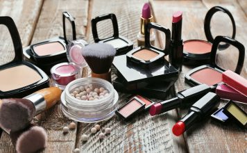 Декоративная косметика: Разнообразие и польза