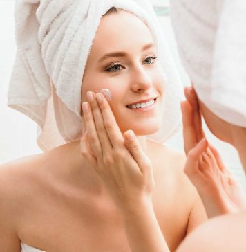 Уходовая косметика для лица: какой порядок нанесения косметики утром и вечером